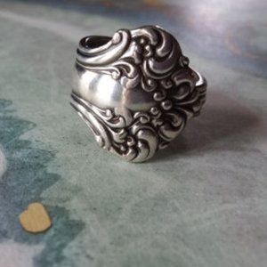 Unique Artisan Vintage Spoon Ring